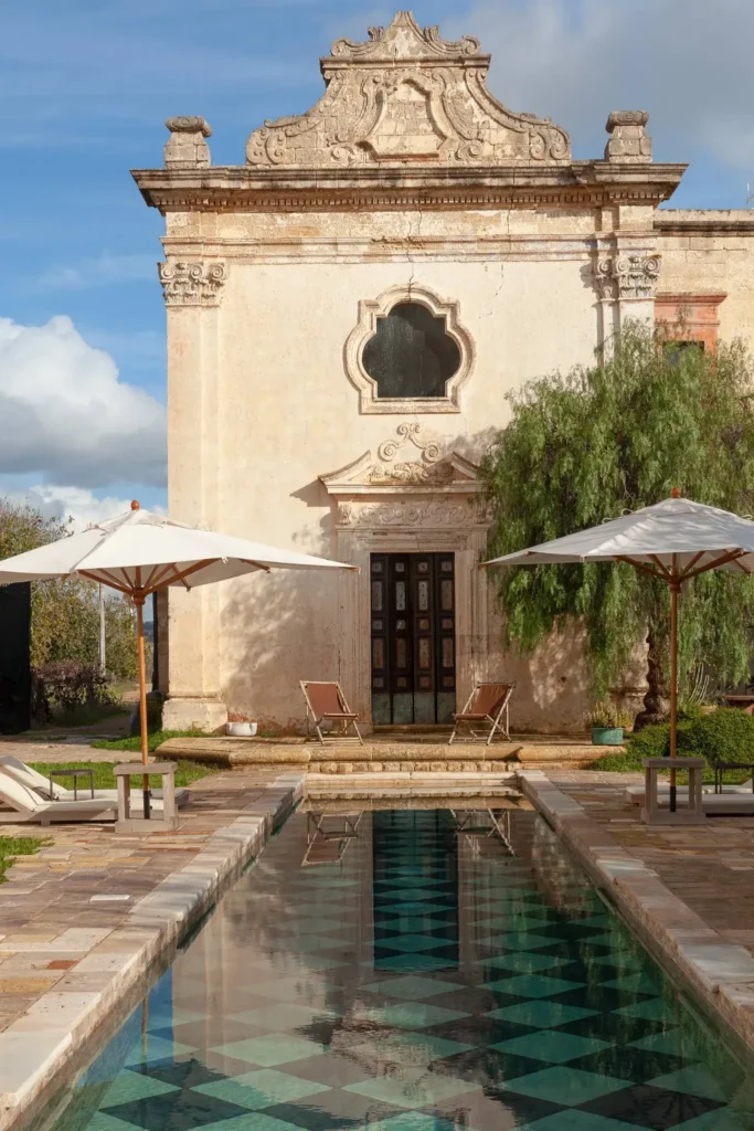 Oasi dAcqua e Pietra Viaggio tra Piscine da Sogno 2